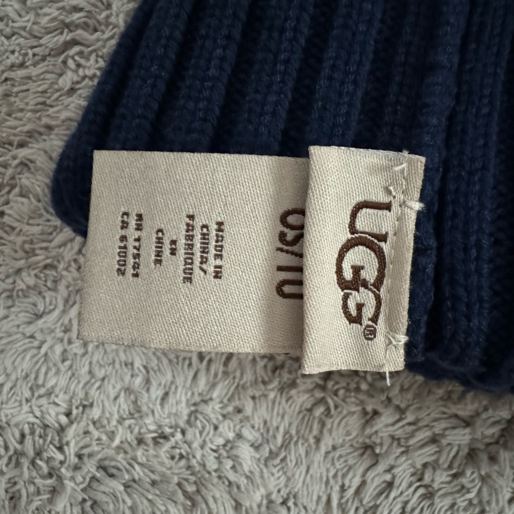 Ugg Hat - image 3